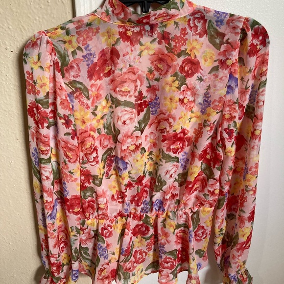 FOREREVER 21 - Picture 4 of 5